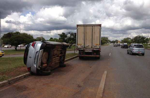 Teste do bafômetro identificou que motorista de caminhão estava embriagado