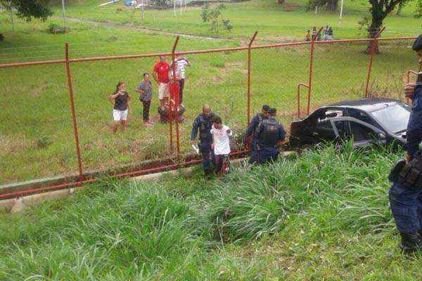 Veículo havia sido roubado no dia 28 de fevereiro e foi visto em uma via pública do Riacho Fundo I na tarde deste domingo