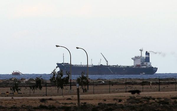 Autoridades líbias assumem o controle de um petroleiro norte-coreano