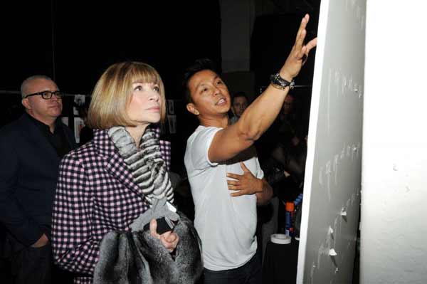 Anna Wintour e Prabal Gurung nos bastidores do show de Prabal Gurung, Mercedes-Benz Fashion Week Outono 2014