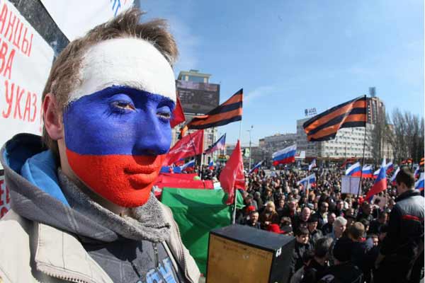 Cerca de cinco mil pessoas estavam na Maidan, a Praça da Independência do centro da capital ucraniana