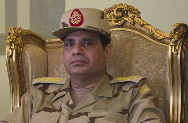 Abdel Fattah al-Sissi anunciou que deixa o comando do Exército para se candidatar à presidência