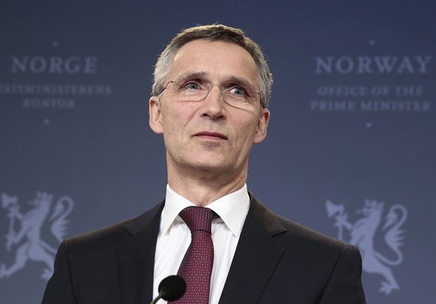 Jens Stoltenberg sucede o ex-primeiro-ministro dinamarquês, Anders Fogh Rasmussen, que liderou a Otan desde 2009