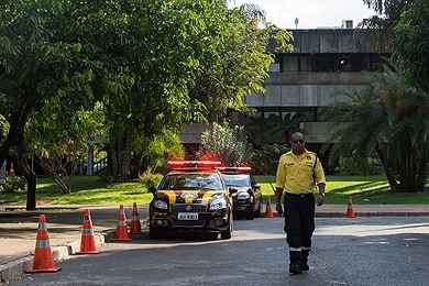 Agente do Detran durante operação Ethos realizada em outubro do ano passado