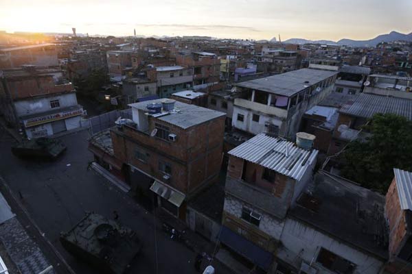 Complexo da Maré amanhece em meio à ocupação pelas Forças de Segurança