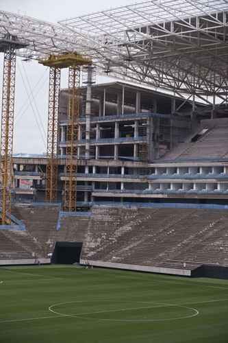 Em quatro meses, foi o segundo acidente nas obras do estádio, que receberá o jogo de abertura da Copa do Mundo