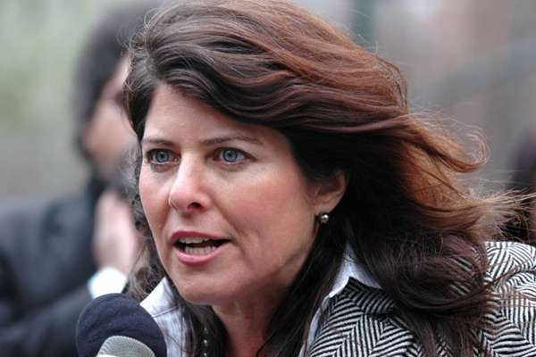 Naomi Wolf: %u201CMuito do que as mulheres precisam hoje é dito silenciosamente%u201D