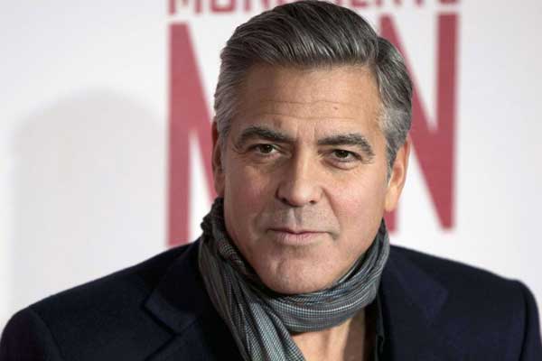 Alamuddin, de 36 anos, é uma advogada britânica especializada em direito internacional e direitos humanos, tema no qual Clooney tem demonstrado interesse, como a crise humanitária de Darfur