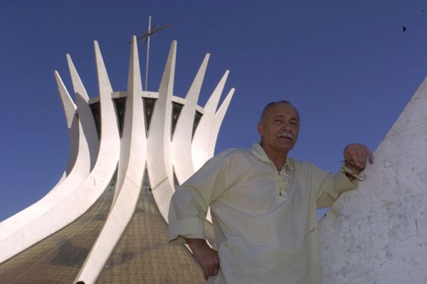 Aos 73 anos, morre o iluminador Peter Gasper