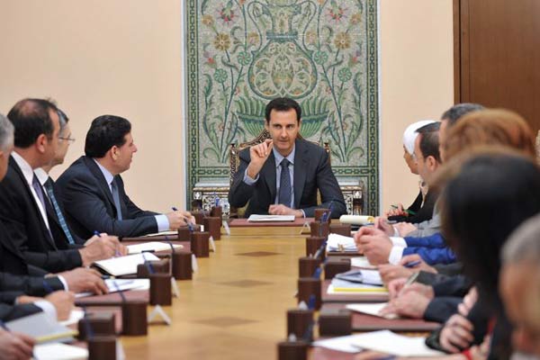 Reunião do presidente sírio, Bashar al-Assad com os membros do Comitê de Socorro