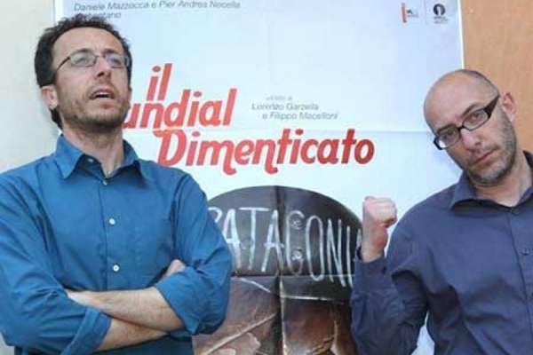 Filippo Macelloni e Lorenzo Garzella: diretores aproveitaram intenso material documentado por Guillermo Sandrini