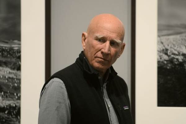 Sebastião Salgado é conhecido pelos retratos sobre fome, guerras e paisagens