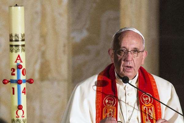 Papa: o Cenáculo nos faz lembrar a partilha, a fraternidade, a harmonia, a paz entre nós