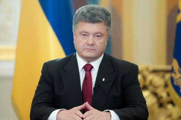 O presidente Poroshenko tomou posse no dia 7 de junho apoiado por líderes ocidentais