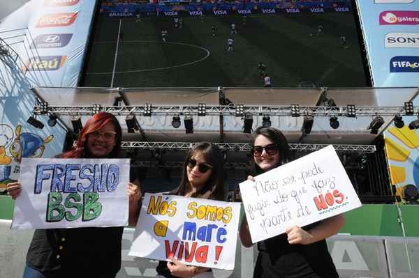 Banda Fresno se apresenta no Fifa Fan Fest em Taguatinga