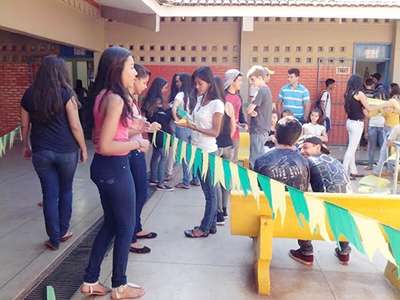 O projeto sobre a Copa deixou os estudantes motivados e interessados, a ponto de considerarem divertidos conteúdos que poderiam ser vistos como monótonos (foto: arquivo do CE Dom Alano)