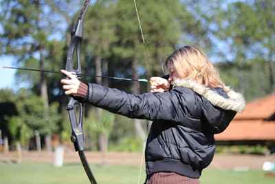 Arco e flecha para aprender a ter foco