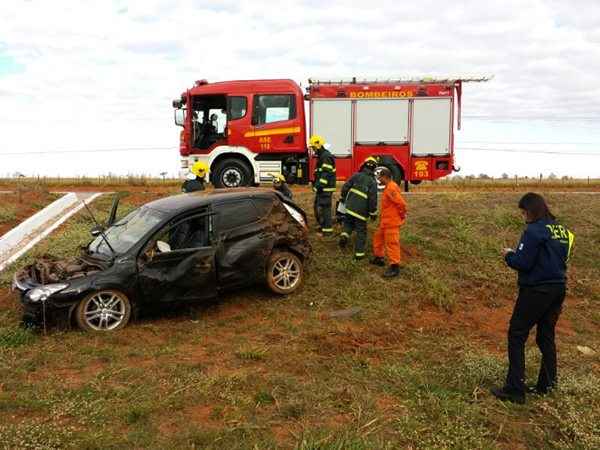 O veículo seguia pela BR-040, em direção ao Plano Piloto