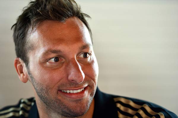 Nadador australiano Ian Thorpe revela sua homossexualidade em entrevista