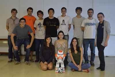 Equipe formada por alunos e professores da UnB representa Brasil na RoboCup 2014, em João Pessoa