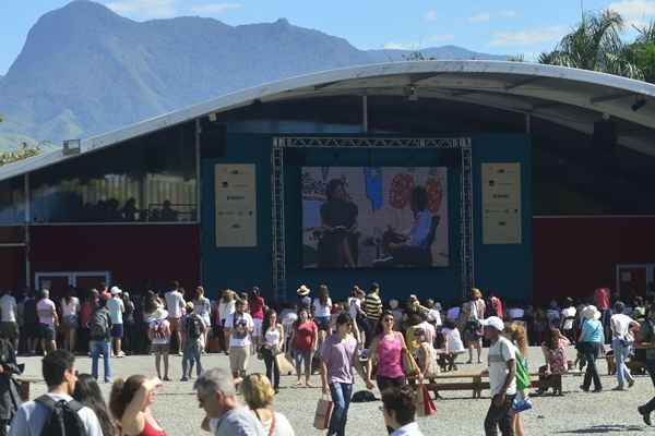 12ª edição da Festa Literária Internacional de Paraty democratizou o acesso às mesas de debates