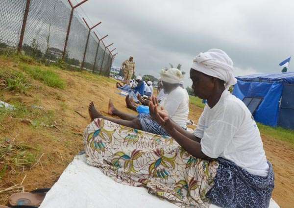 A epidemia de Ebola deixou desde o início do ano quase mil mortos entre os mais de 1.700 supostos casos detectados