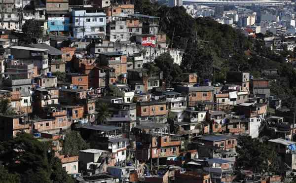 A aposta é na abertura de micro e pequenas empresas para alavancar o crescimento econômico dessas comunidades