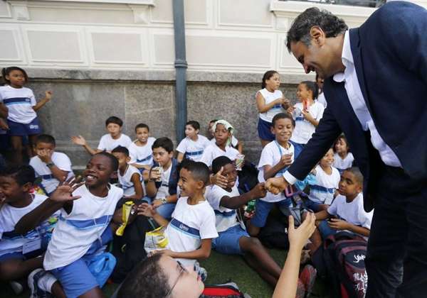 Aécio Neves (PSDB) durante campanha no Rio de Janeiro, nesta quarta-feira (10/9)