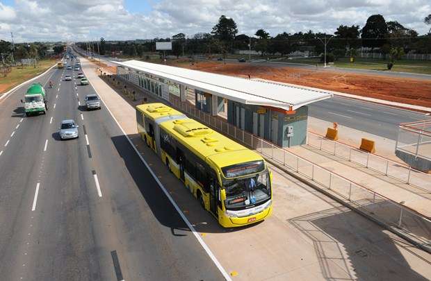 Os ônibus do Expresso DF Sul funcionam de cinco da manhã até a meia noite