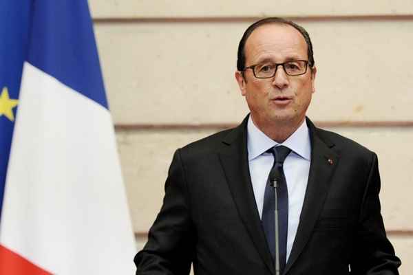 François Hollande, presidente francês, afirmou que será criada uma 'verdadeira ponte humanitária'