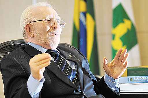 Romão Cícero de Oliveira: os candidatos é que devem ter perfil compatível com o escaninho da Justiça Eleitoral