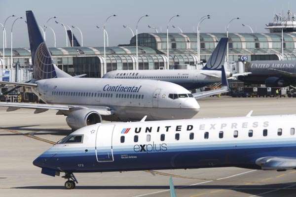 Todos os voos dos aeroportos de O'Hare e Midway foram cancelados