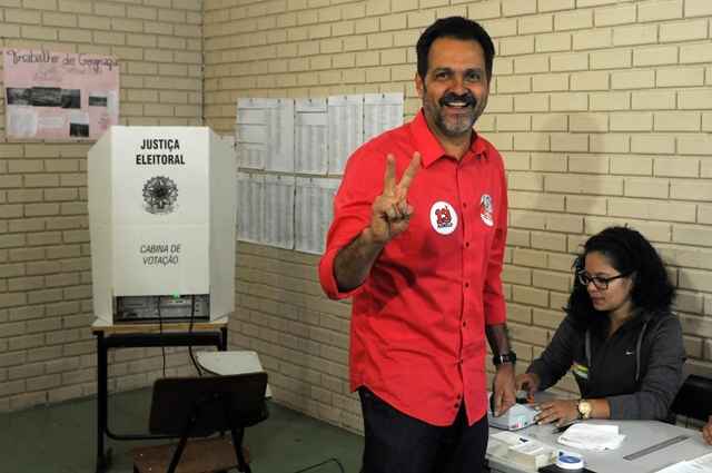 Repórteres do Correio Braziliense acompanham o dia dos candidatos e trazem informações sobre a movimentação no DF