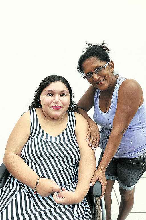 Com a mãe, Maria Helena: companheiras inseparáveis