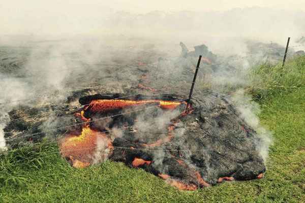 O magma do vulcão Kilauea avançou 82 metros nas últimas 24 horas na direção da cidade de Pahoa