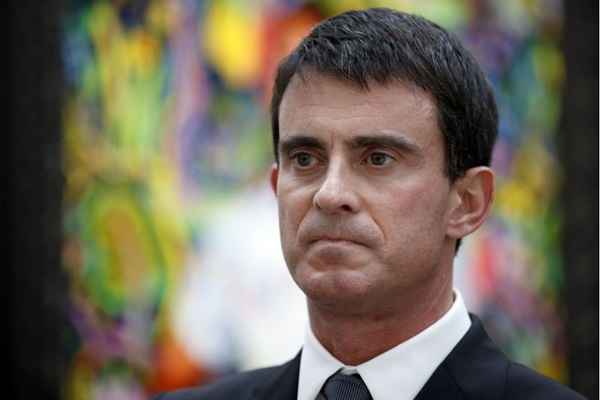 Manuel Valls, primeiro-ministro francês, confirmou que os navios de guerra não serão entregues agora para Rússia