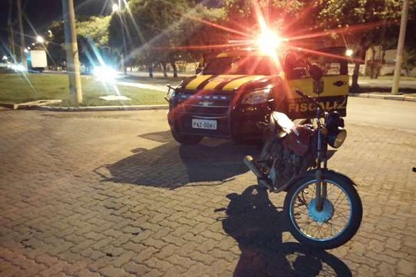 Motocicleta apreendida teve R$ 47 mil em multas só em 2013 e 2014