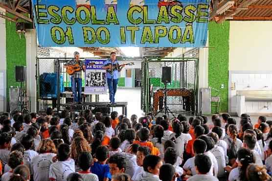 Música na Escola Classe 1 do Itapoã: o próximo governo quer implementar a educação integral na rede pública em conjunto com as secretarias de Esportes, Cultura e Cidadania