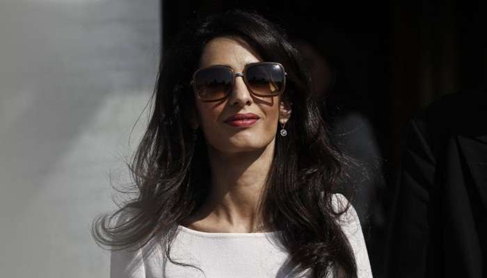 Amal Clooney, advogada de um dos jornalistas da Al Jazeera presos no Cairo, disse em seu relatório, que a justiça egípcia deveria ser independente