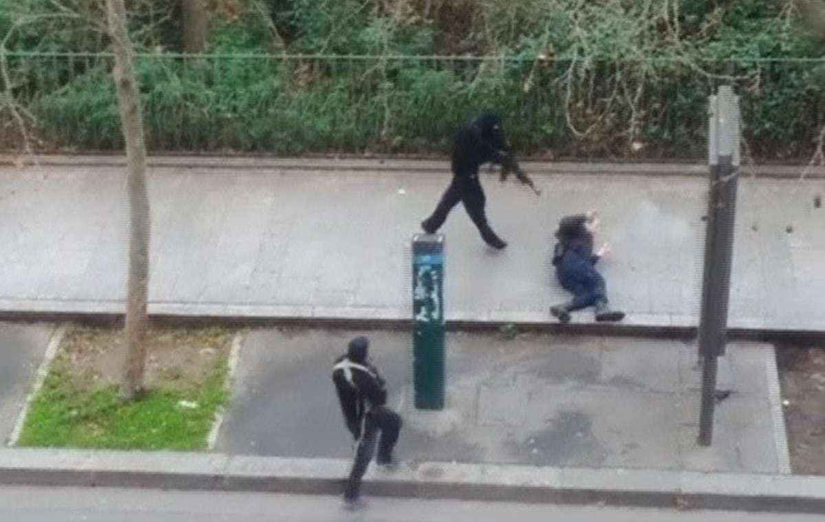 Polícia identifica três suspeitos de atentado terrorista em Paris