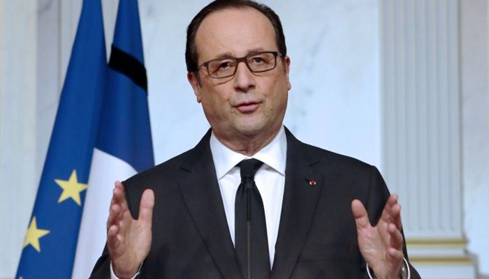 Presidente francês, François Hollande, se dirige à população para pedir solidariedade e união