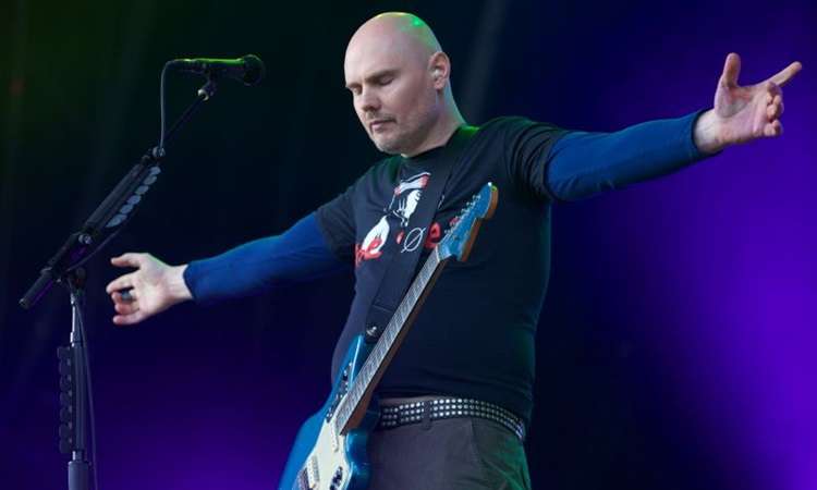 Billy Corgan comemorou a vinda a Brasília