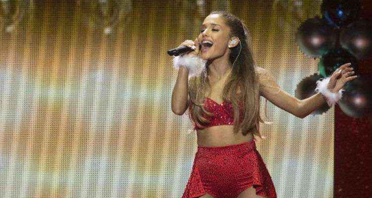 Ariana Grande concorre em duas categorias