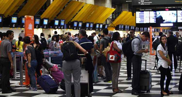 Os novos valores entram em vigor 30 dias após a divulgação das informações por cada aeroporto