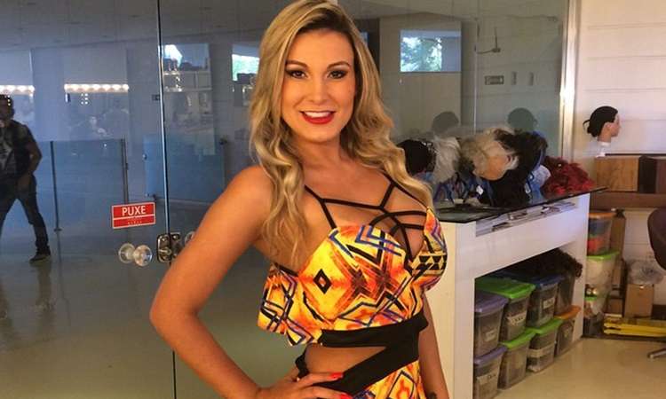 Inalação de oxigênio puro pode ajudar Andressa Urach no combate a infecção nas pernas