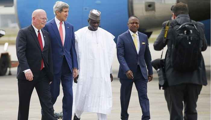 Secretário de Estado americano, John Kerry, disse que eleições pacíficas foram vitais para a Nigéria, que vive batalhas de insurgência