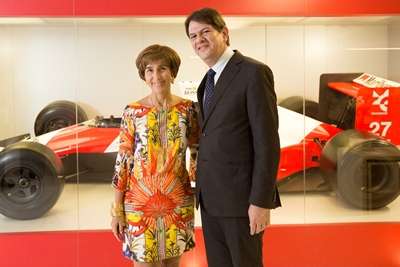 Viviane Senna, presidente do instituto e irmã de Ayrton Senna, e o ministro da Educação, Cid Gomes