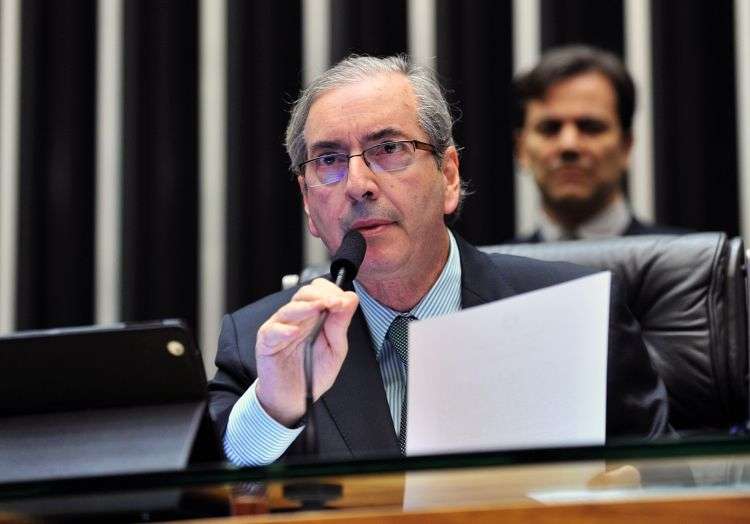 Presidente da Câmara dos Deputados, Eduardo Cunha(PMDB), declarou ser conta financiamento público de campanha