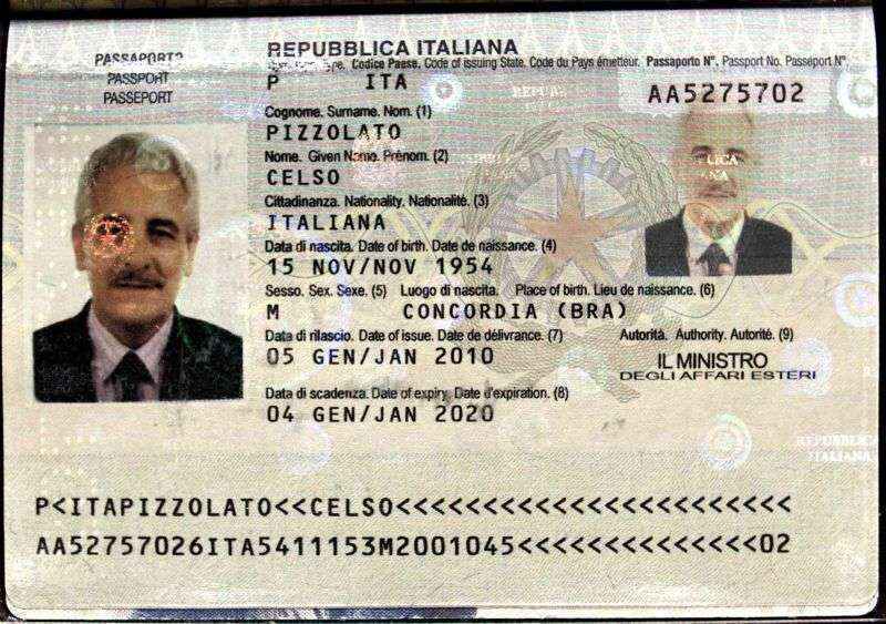 Pizzolato utilizou um passaporte falso do irmão para fugir do Brasil