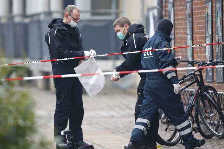 Esquadrão antibomba revista centro cultural alvo de atentado na Dinamarca